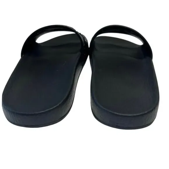 Gucci Pursuit Interlocking GG Logo Rubber Slide Sandals in black. Size 6 - Picture 7 of 9